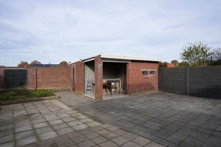 Photo 32 of Begoniasingel 33