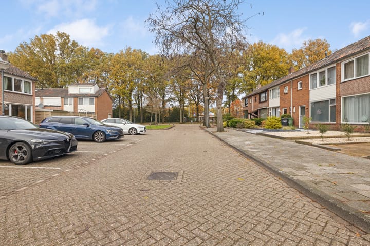 Foto 31 van Poelruitstraat 9