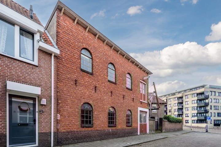 Foto 3 van Remisestraat 1