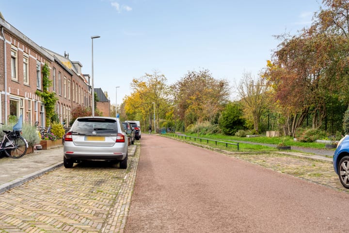 Foto 41 van Cremerstraat 56