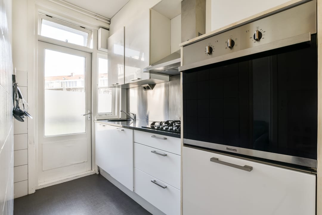 Photo 11 of Aalsmeerweg 90-2