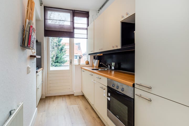 Foto 13 van Abrikozenstraat 70