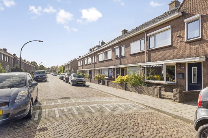 Foto 31 van Bovensingel 190