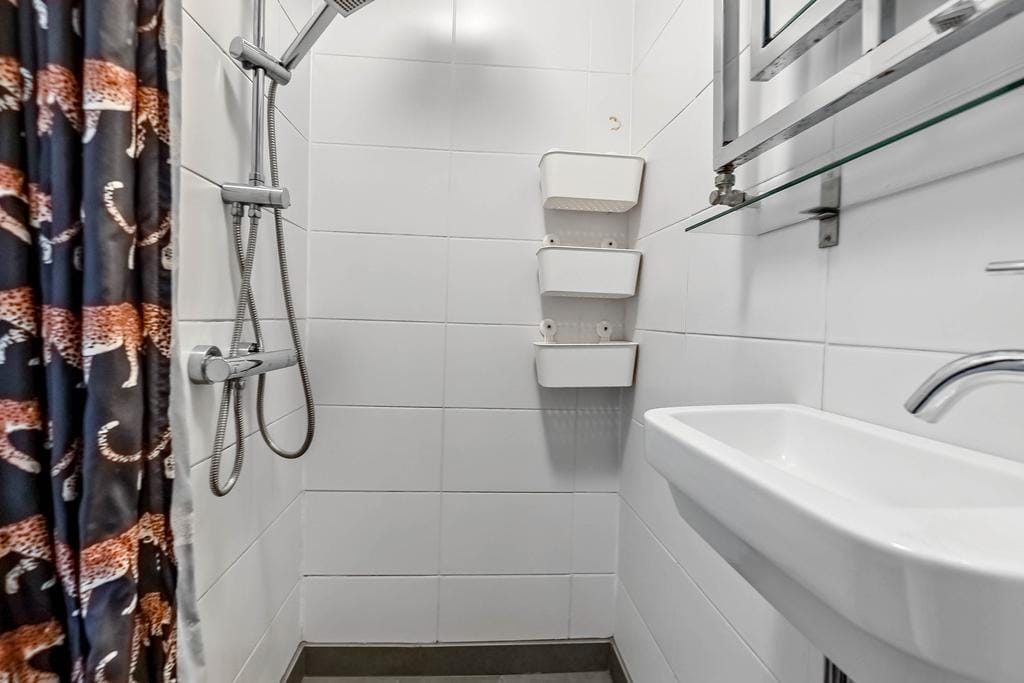 Photo 8 of Piet Heinstraat 43-A