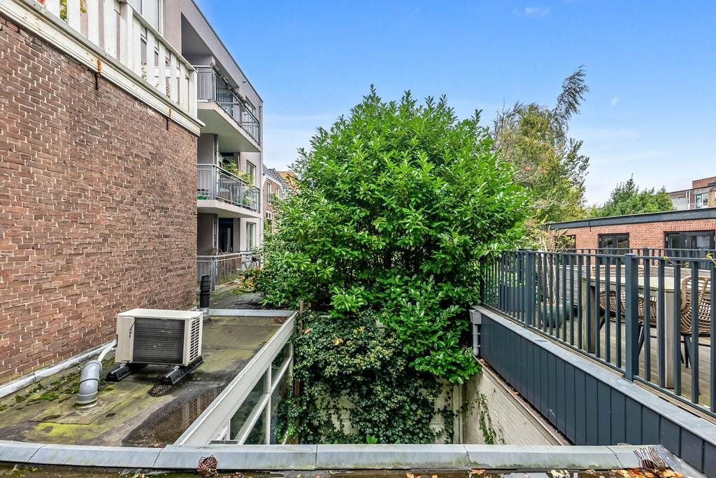 Photo 15 of Piet Heinstraat 43-A