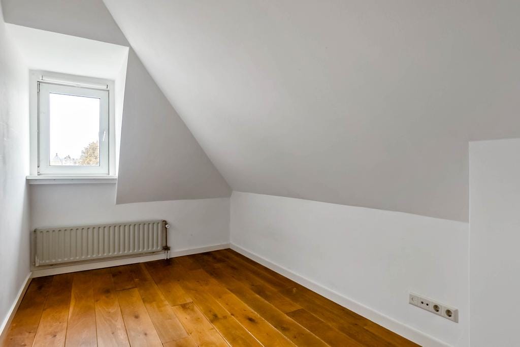 Photo 22 of Piet Heinstraat 43-A