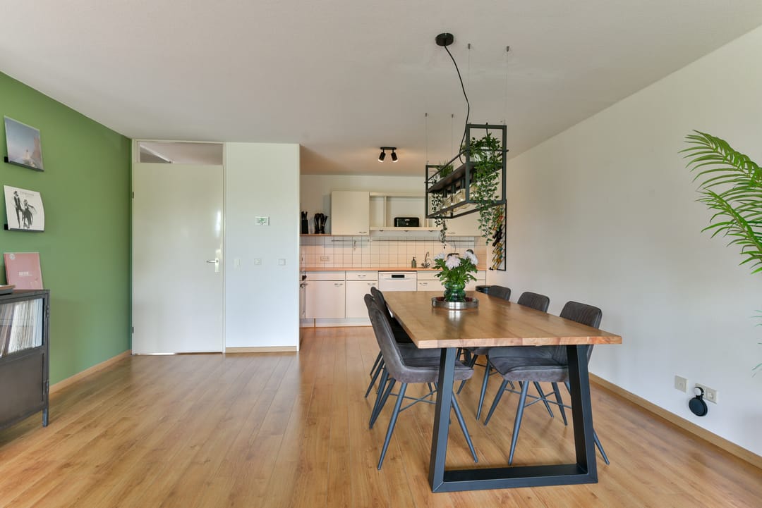 Photo 13 of Bronmos 14