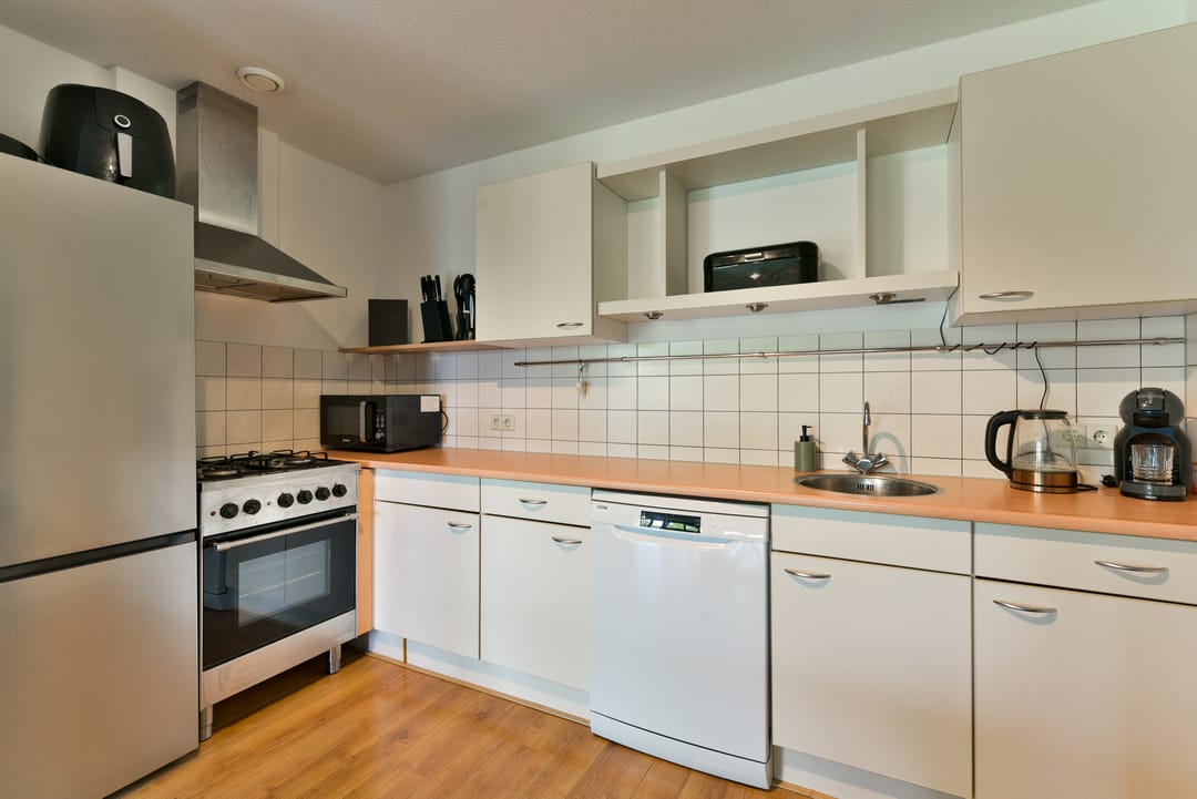 Photo 16 of Bronmos 14