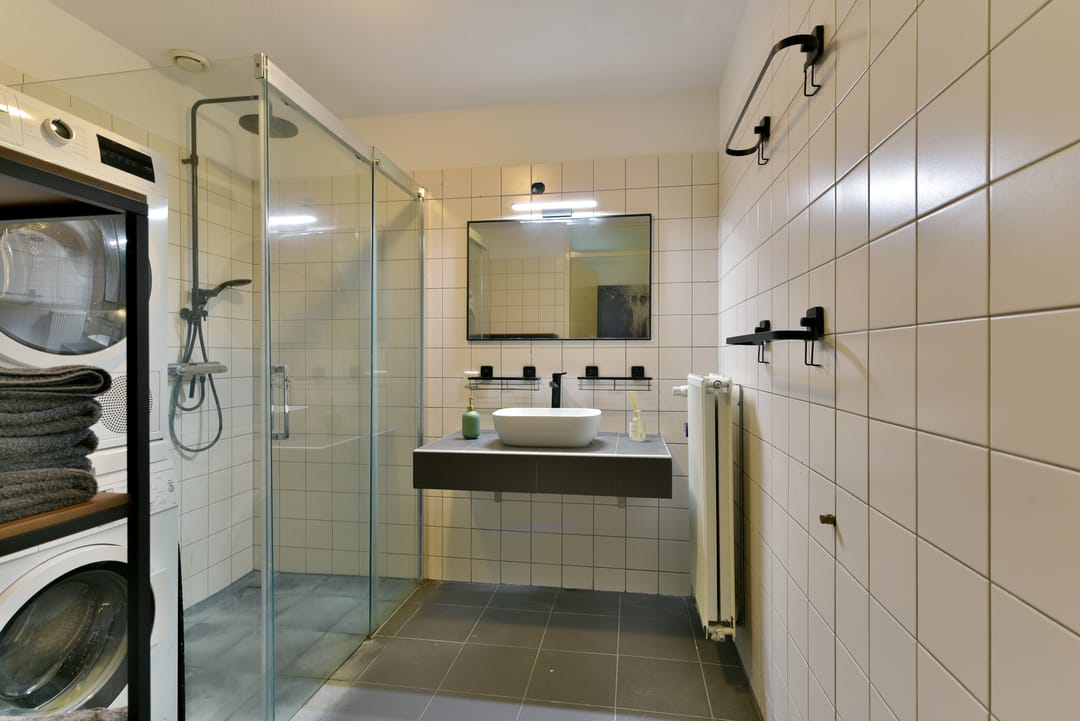 Photo 31 of Bronmos 14