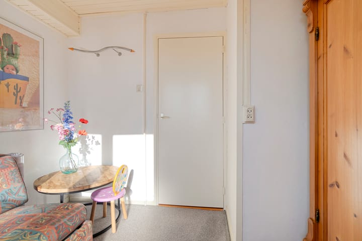 Photo 20 of De Manning 49