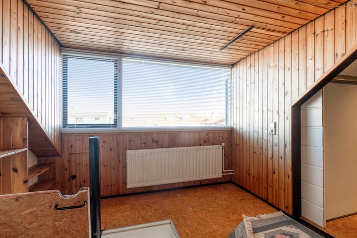 Photo 21 of De Manning 49