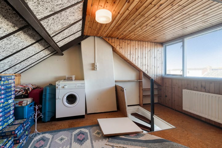 Photo 22 of De Manning 49