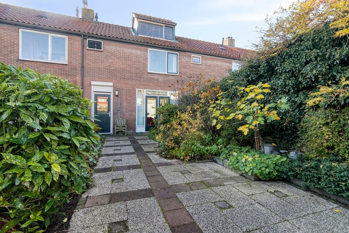 Photo 27 of De Manning 49