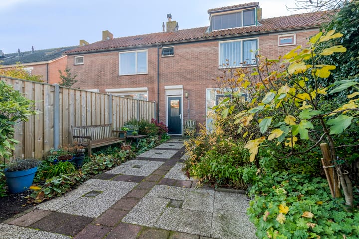 Photo 28 of De Manning 49