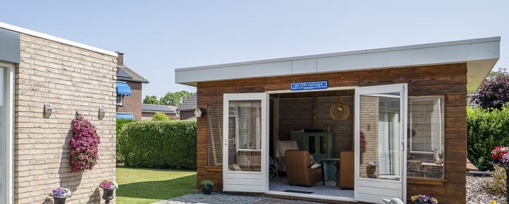 Photo 24 of Hubertusstraat 25