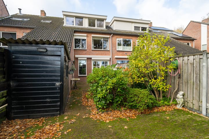 Foto 2 van Kamille 23