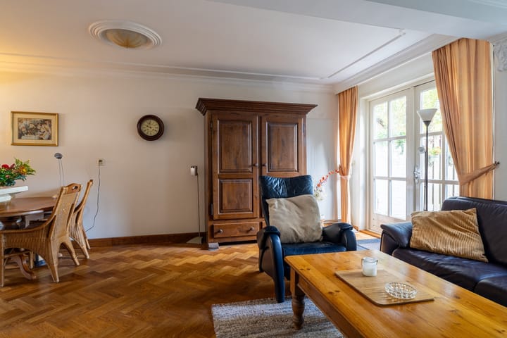 Photo 17 of Kamille 23