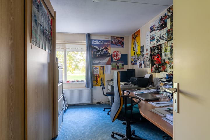 Photo 23 of Kamille 23