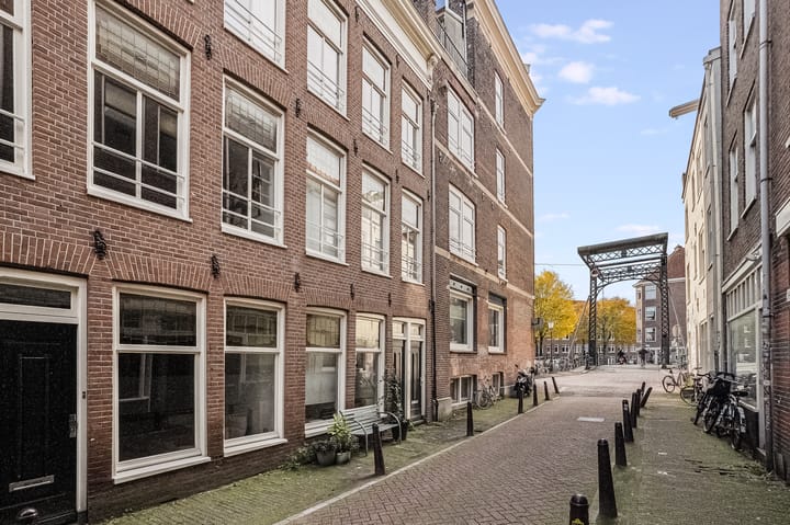 Foto 2 van Binnen Dommersstraat 27-2