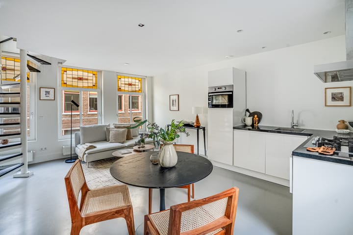 Foto 7 van Binnen Dommersstraat 27-2