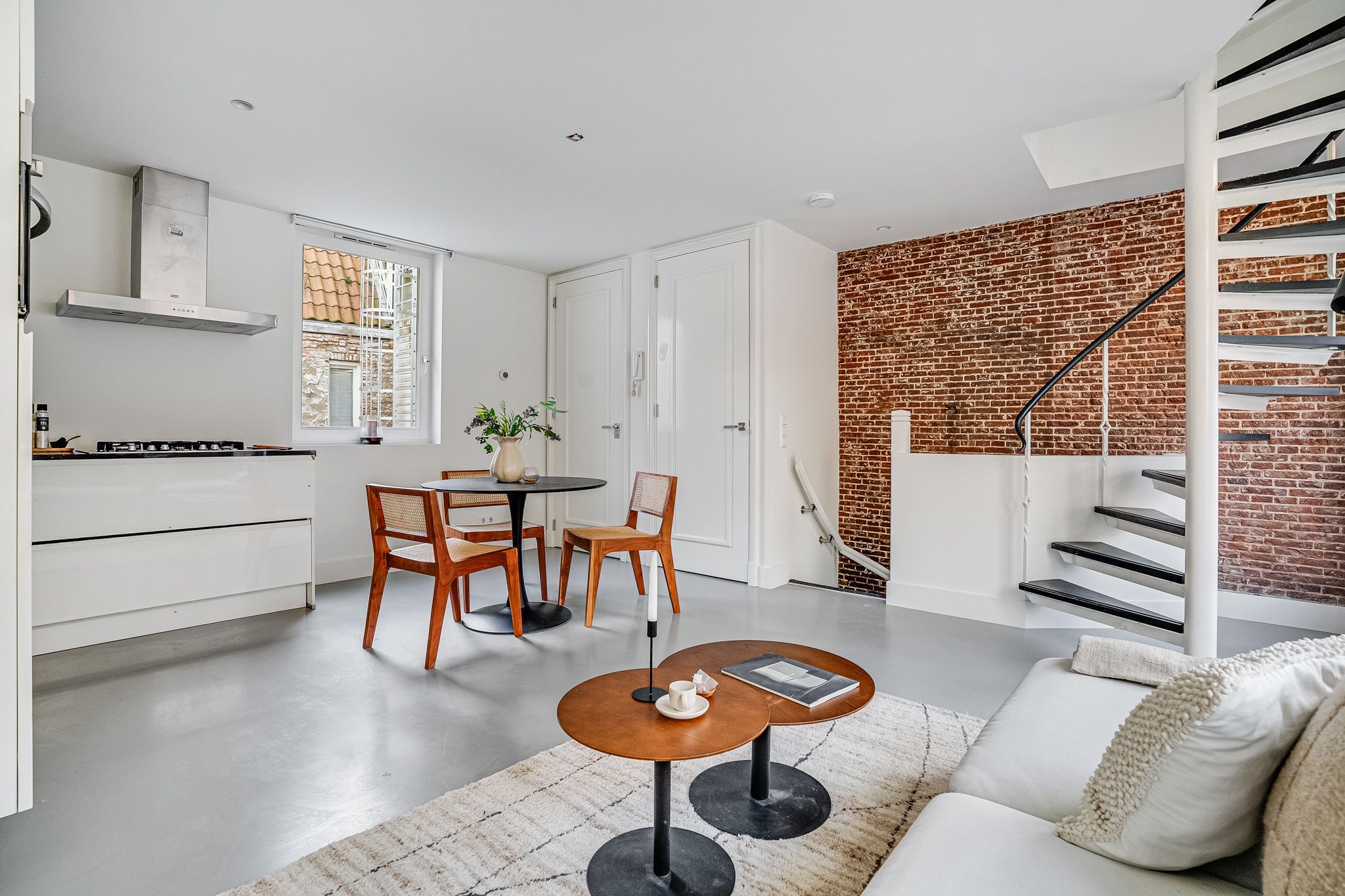 Foto 9 van Binnen Dommersstraat 27-2