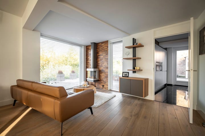 Photo 9 of Leonard Springerlaan 299