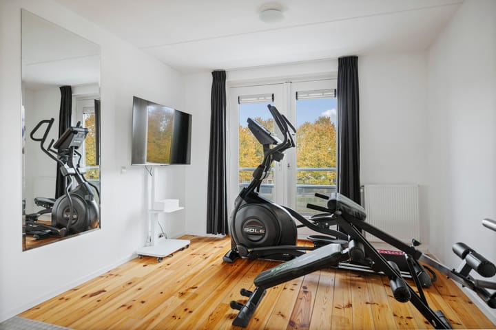 Photo 29 of Leonard Springerlaan 299