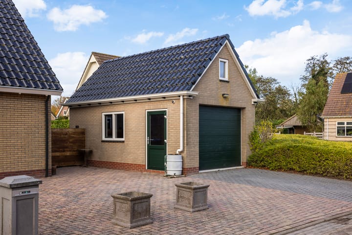 Photo 34 of Langedyk 25