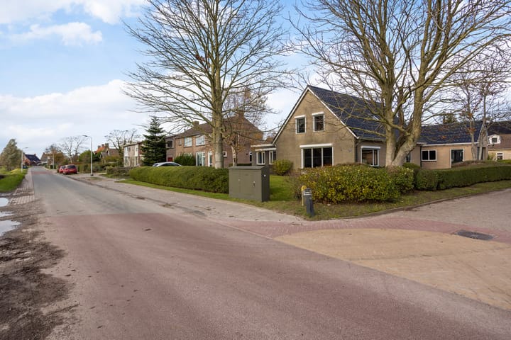 Photo 36 of Langedyk 25