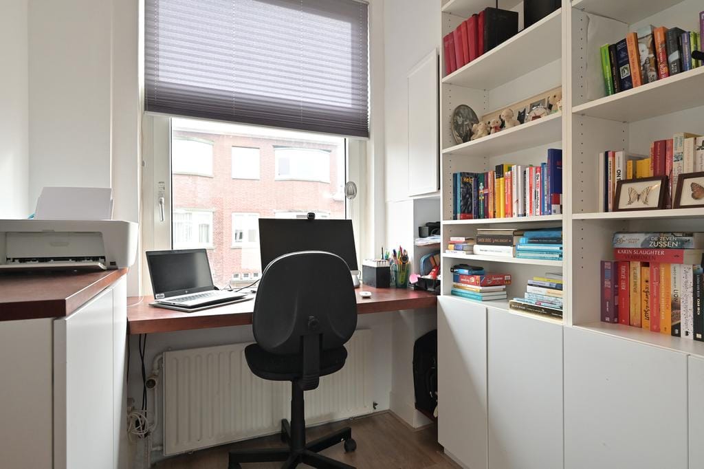 Foto 10 van Van Nijenrodestraat 98