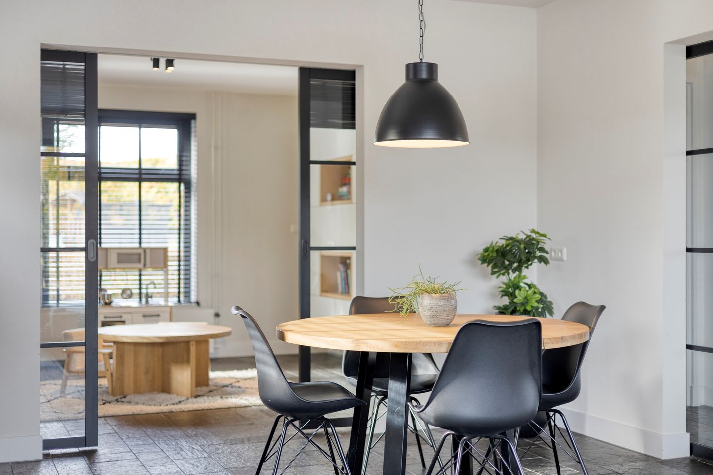 Foto 10 van Brugstraat 74