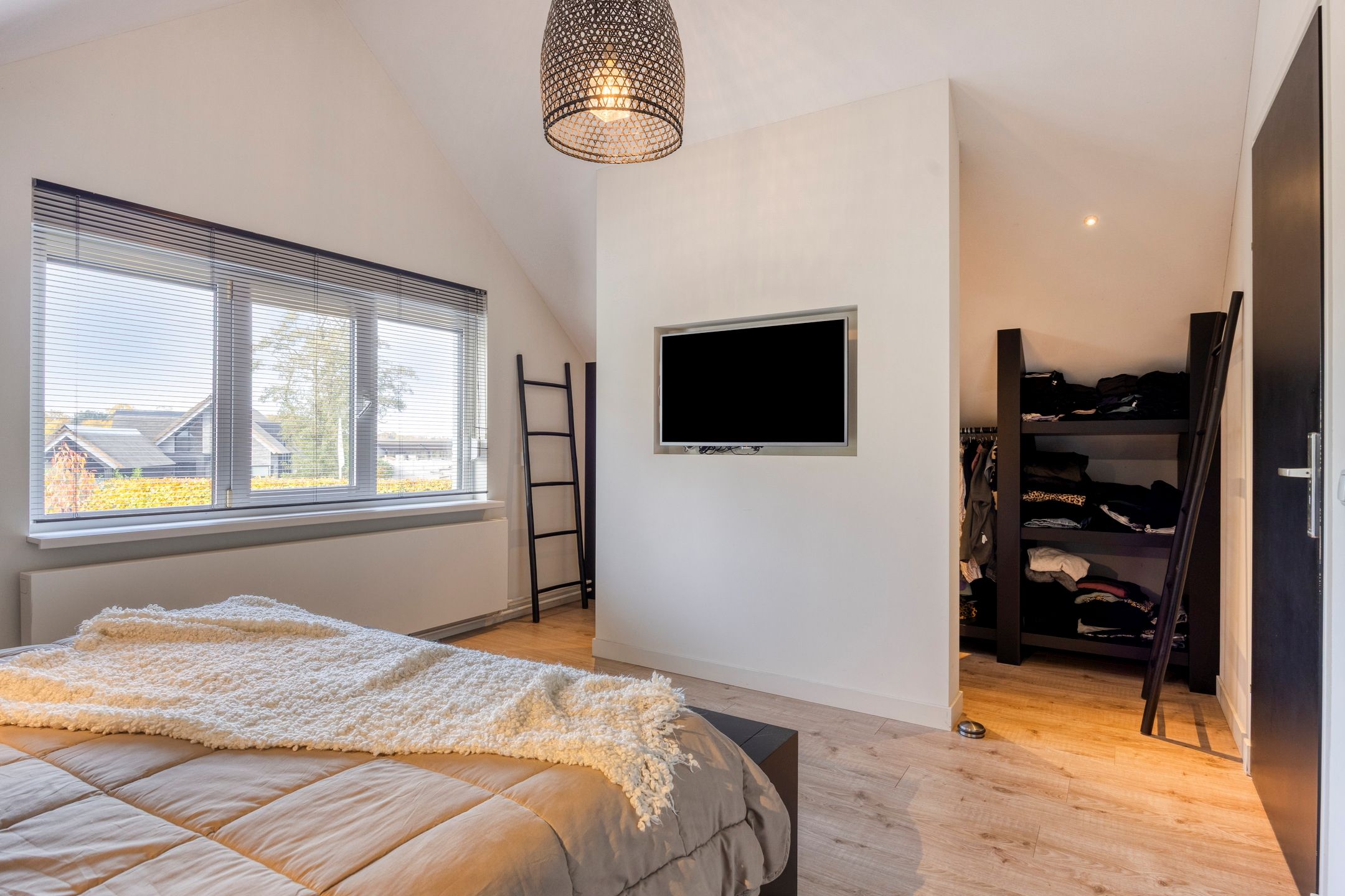 Foto 33 van Brugstraat 74