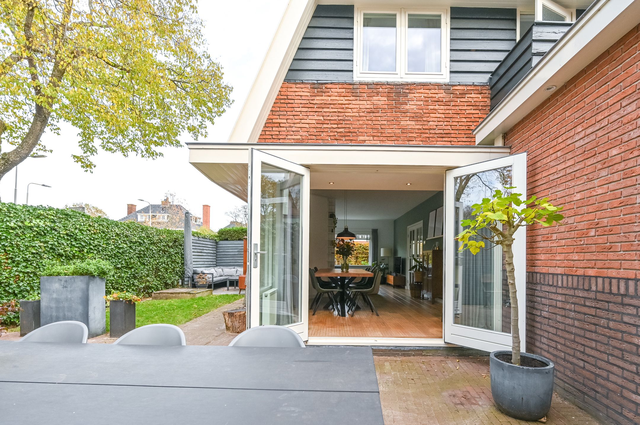 Photo 15 of Van den Vondellaan 16