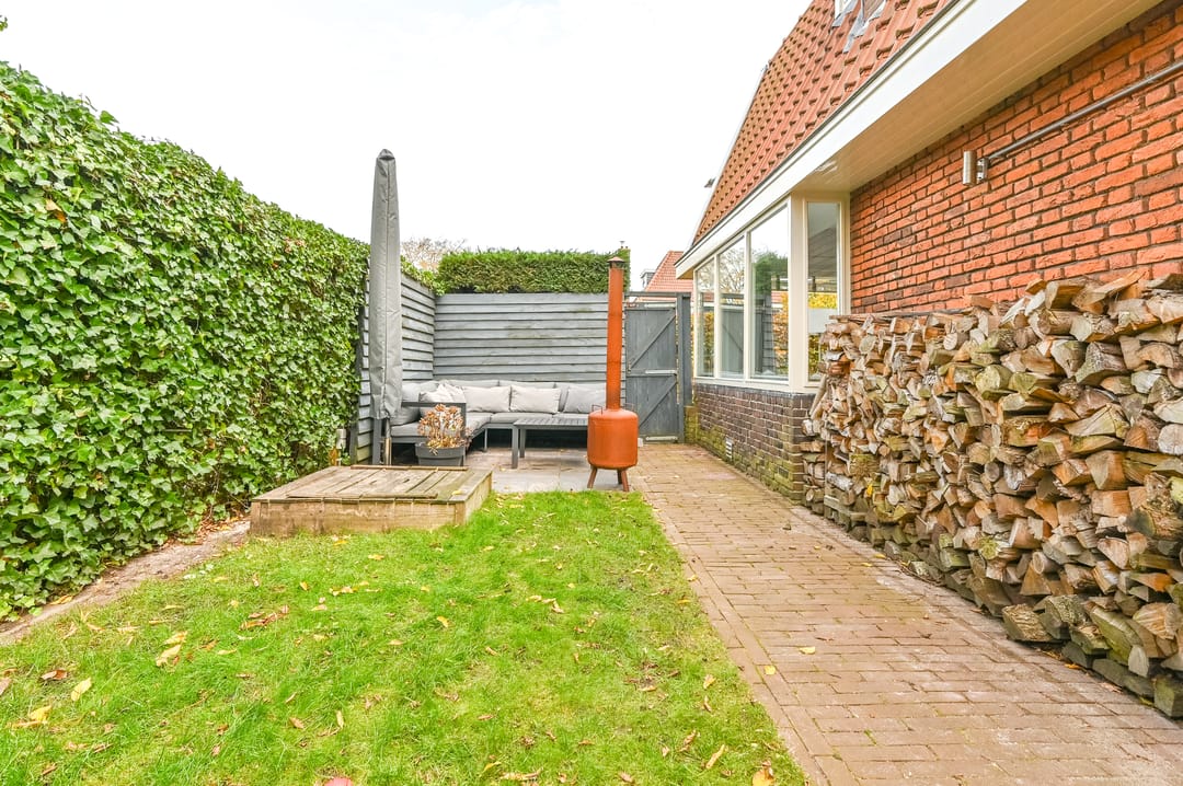 Photo 16 of Van den Vondellaan 16