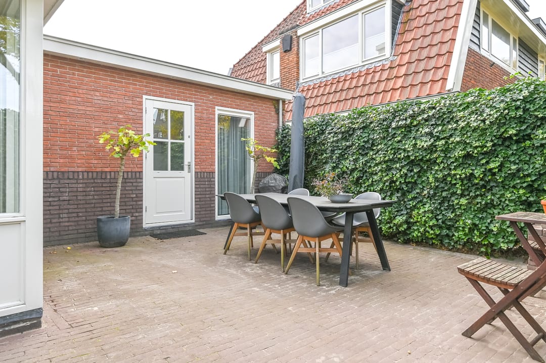 Photo 17 of Van den Vondellaan 16