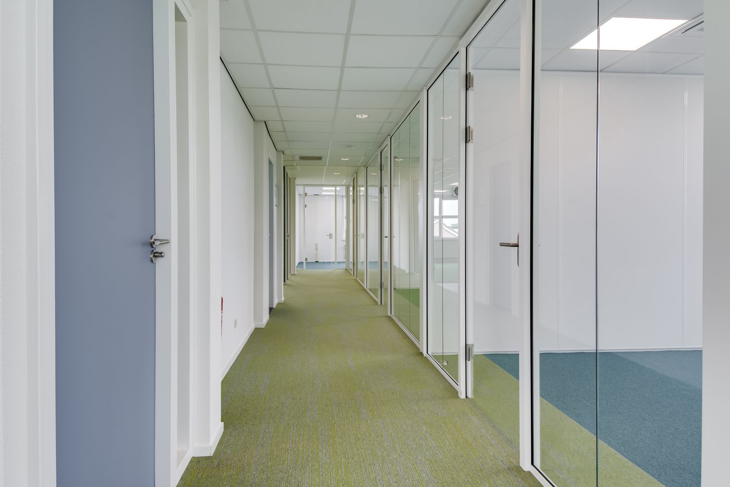 Bekijk foto 4 van Belle van Zuylenlaan 5