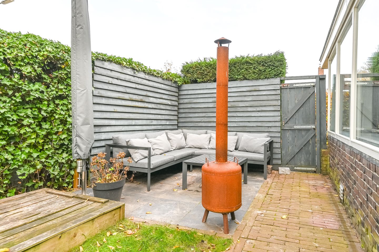 Photo 35 of Van den Vondellaan 16