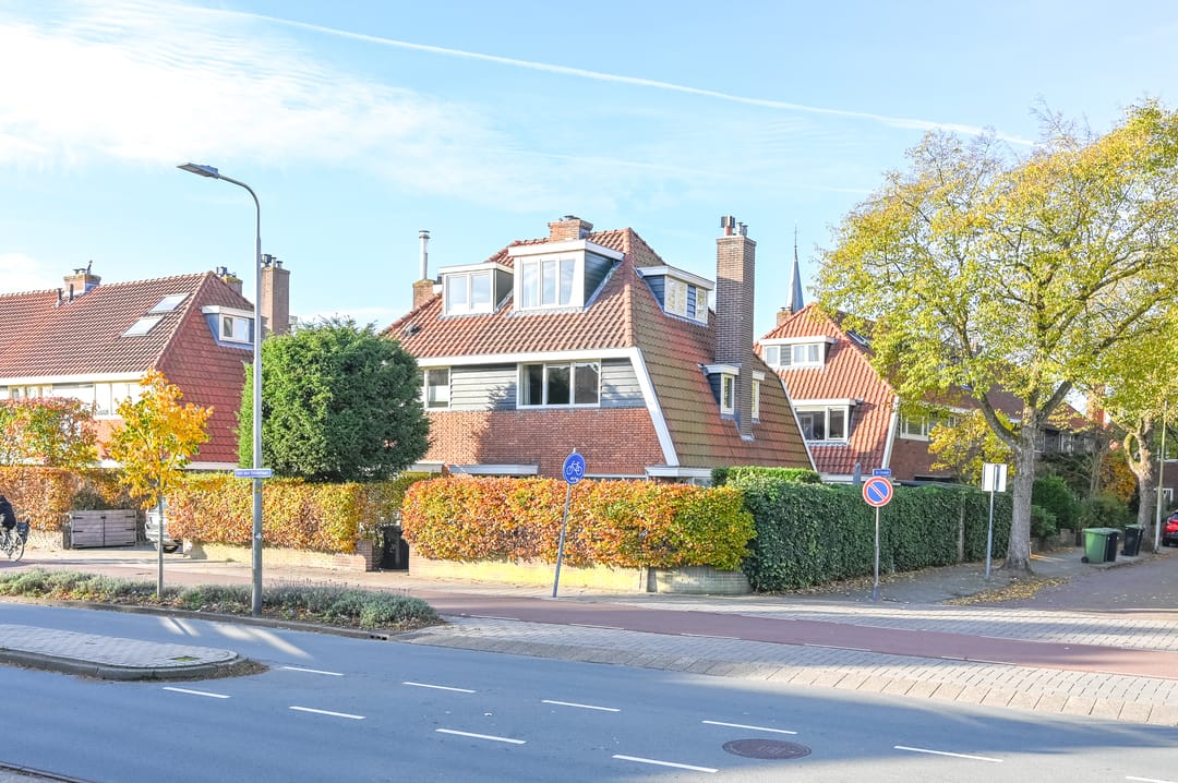 Photo 41 of Van den Vondellaan 16