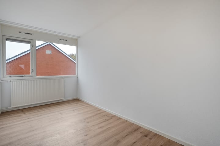 Photo 18 of Prins Clausstraat 41