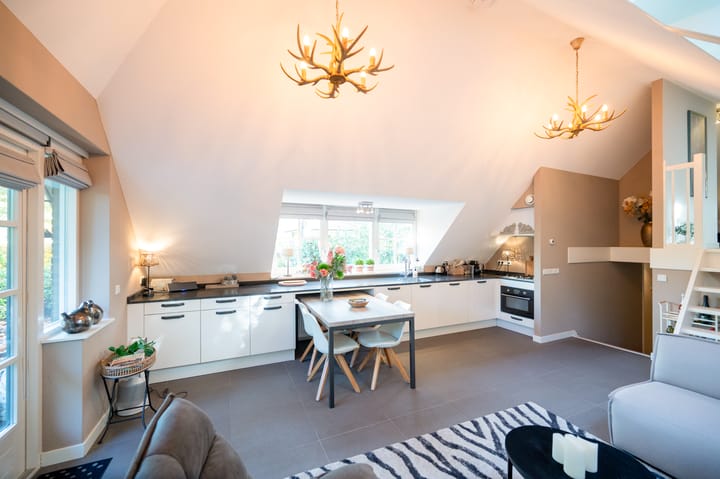 Photo 5 of Hoorneweg 17-B1