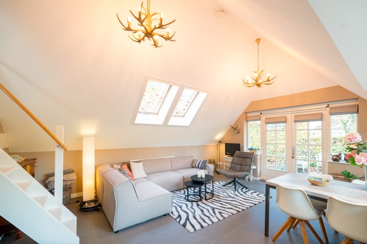 Photo 7 of Hoorneweg 17-B1