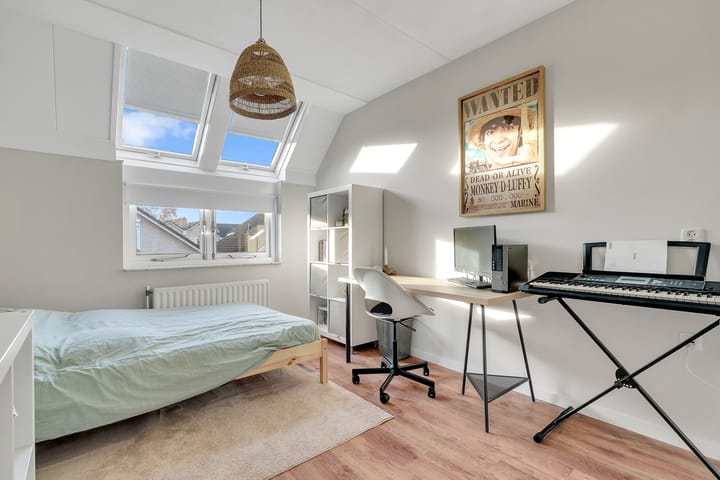 Photo 16 of Kamperfoelie 3