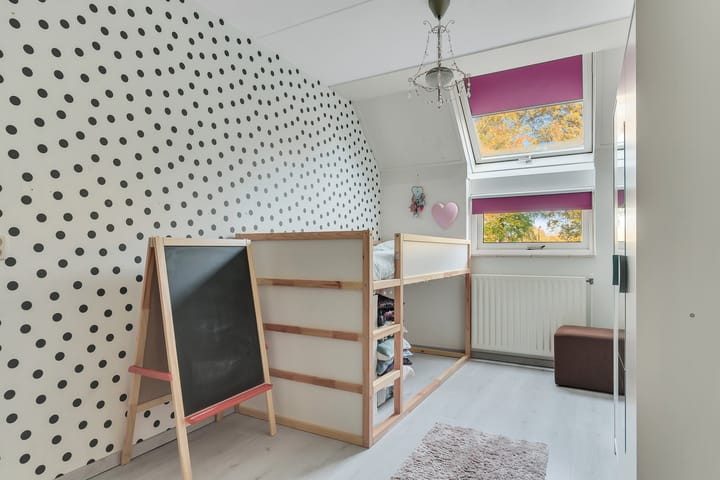 Photo 18 of Kamperfoelie 3