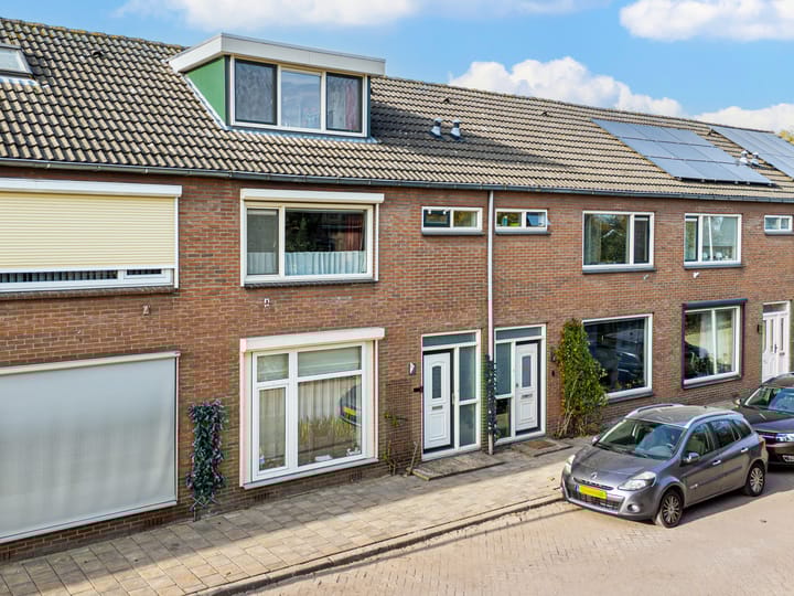 Photo 2 of Kerkboomstraat 10