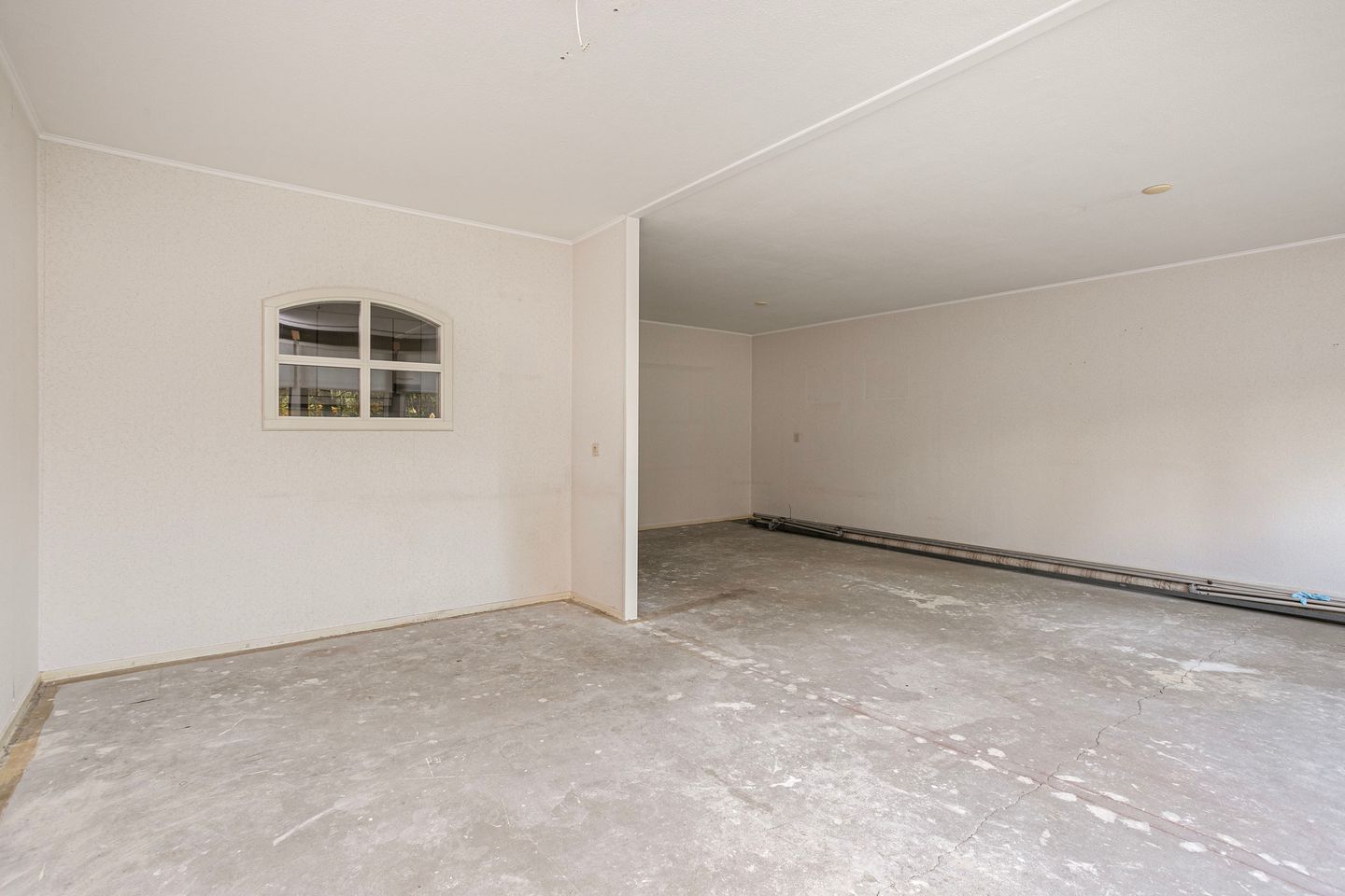 Photo 14 of Homoet 1-A