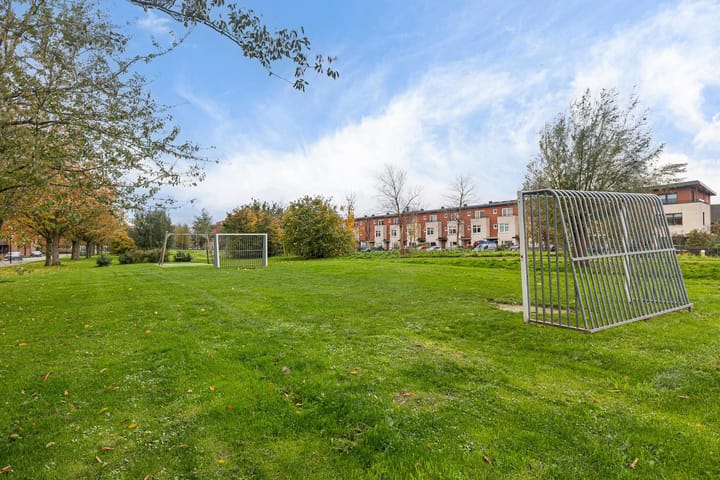 Photo 44 of Lastdragerstraat 65