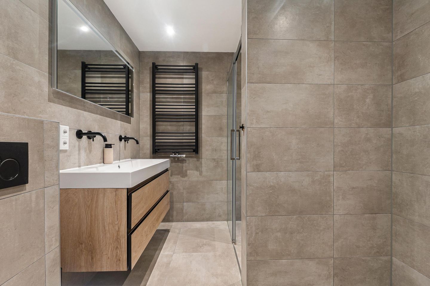 Foto 20 van Lastdragerstraat 65