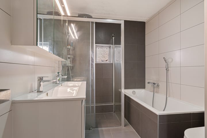 Photo 3 of Horst 28 38