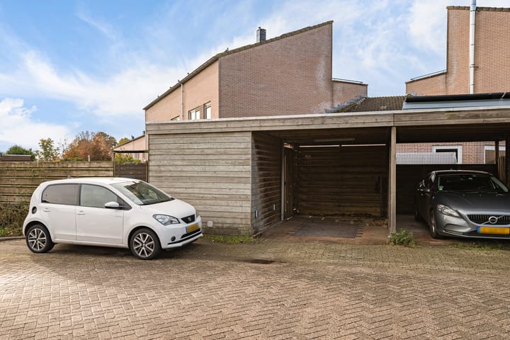 Photo 37 of Horst 28 38