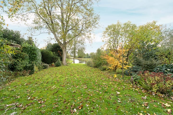 Foto 3 van Weezenhof 2658